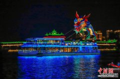 黄山屯溪沉浸式夜游催热暑期消费 城乡联动点亮